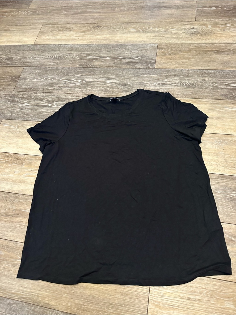 Eileen Fisher Black Lightweight Viscose Jersey Tee